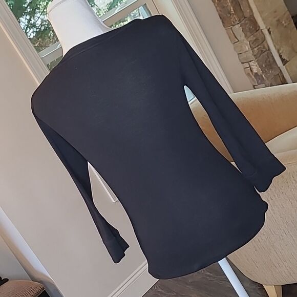 Old Navy S/P/P tall  black longsleeved T shirt - Picture 2 of 8